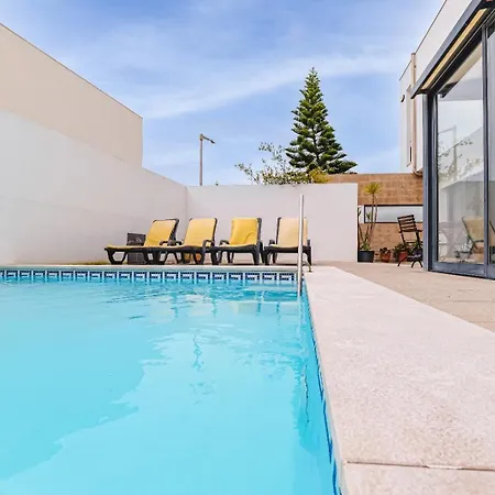 Maresia Mar ナザレ