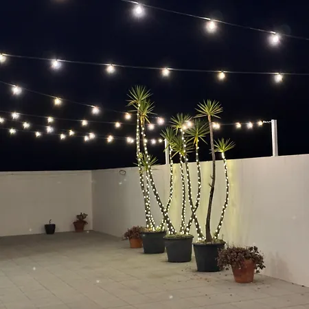 Maresia Mar بيت للعطل نازاريه